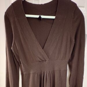 H&M Fit and Flare Long Sleeve Knit V-Neck Dress Size M Brown.